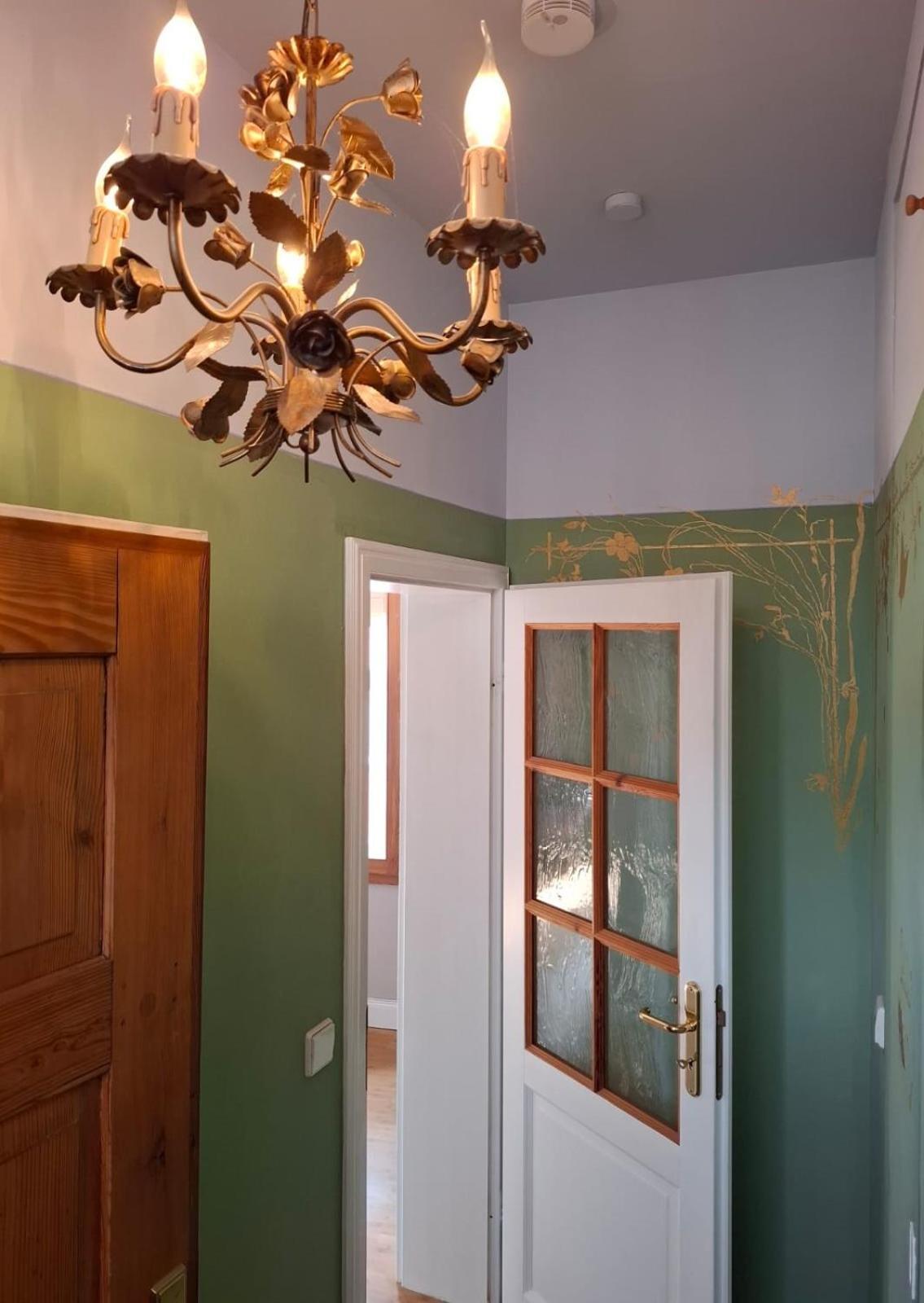 Apartment Leopold Mit Balkon โคบวร์ก ภายนอก รูปภาพ