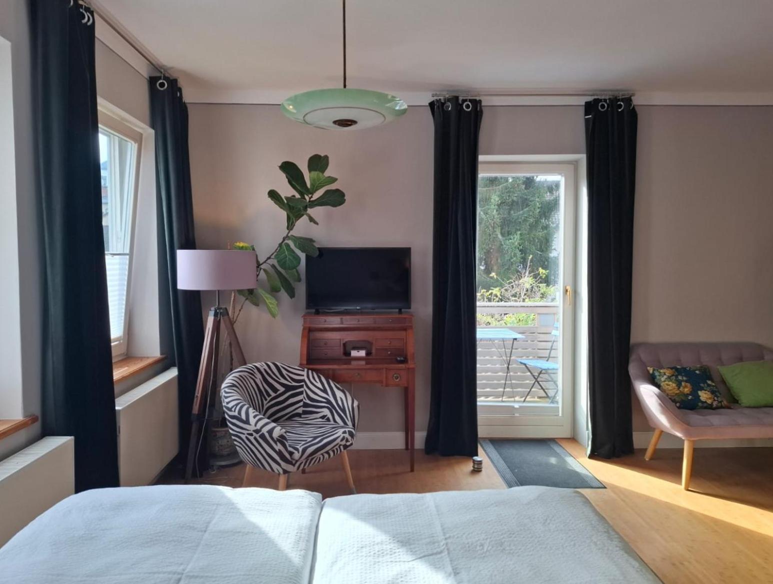 Apartment Leopold Mit Balkon โคบวร์ก ภายนอก รูปภาพ